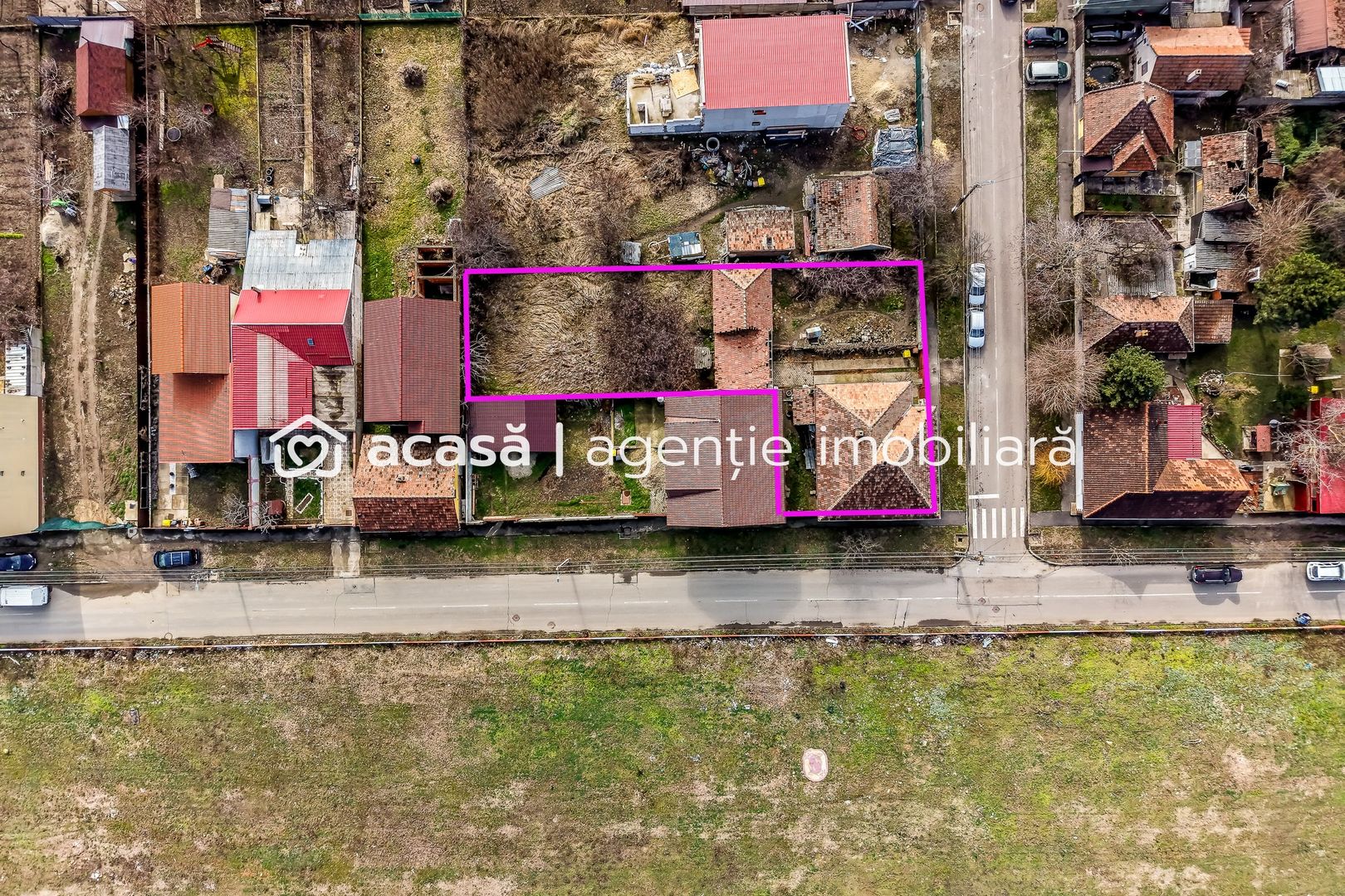 Casă de renovat cu 773 mp teren la preț de apartament - Poză 2