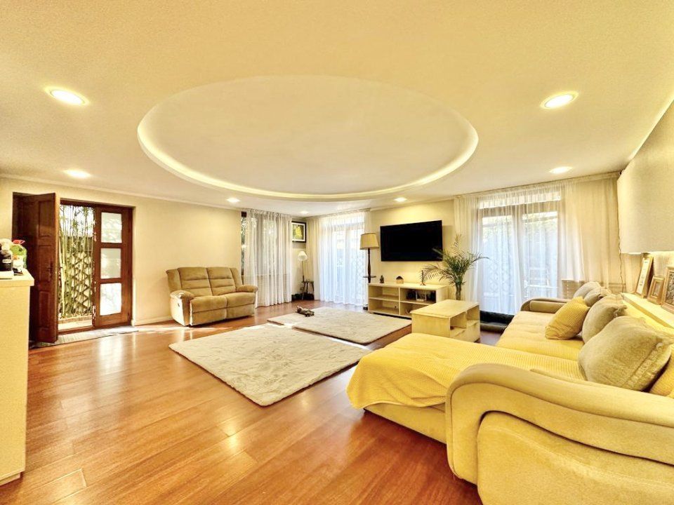 Casă deosebită pe 4 niveluri, renovată, lângă Parcul Tineretului şi metrou. - Poză 2