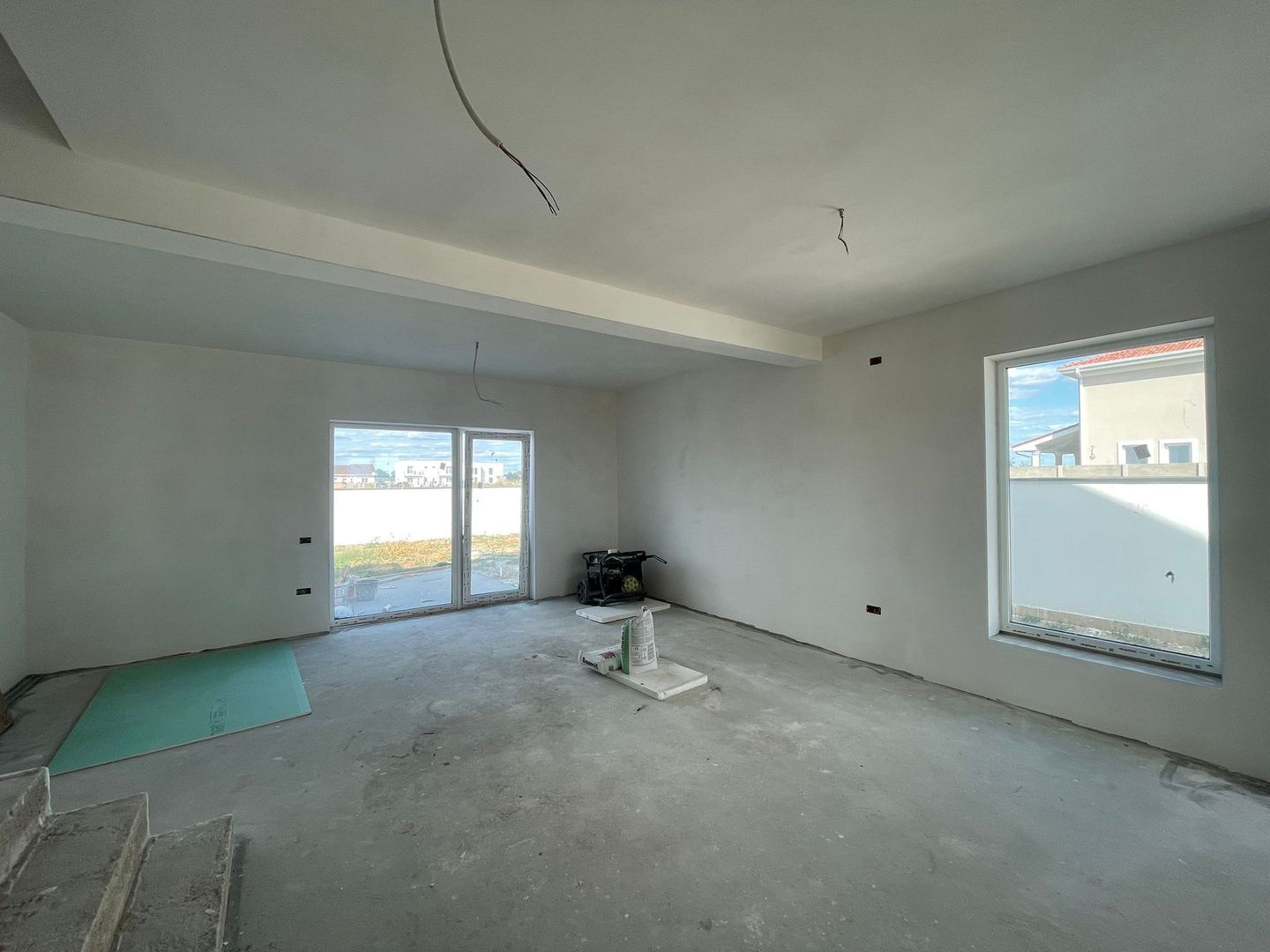 Duplex cu 4 camere -100mp - Mosnita Noua - Poză 1