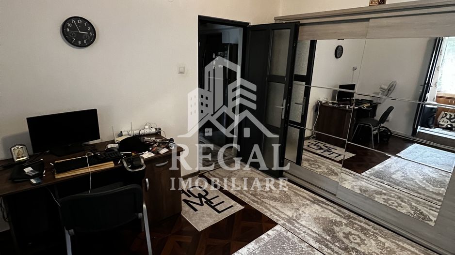 Apartament 2 camere de vânzare – Bd. Traian, zona Altex - Poză 2