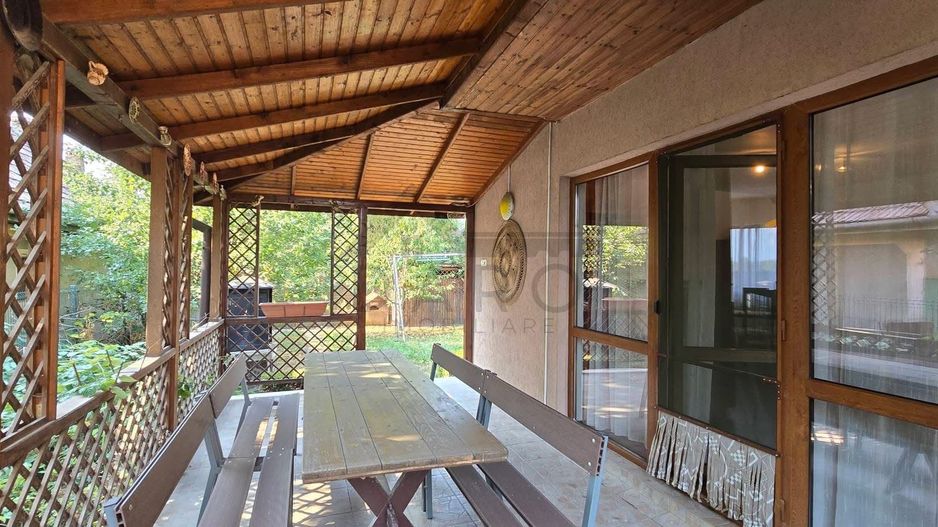 Vand casa unifamiliara in Sângeorgiu de Mures - Poză 4
