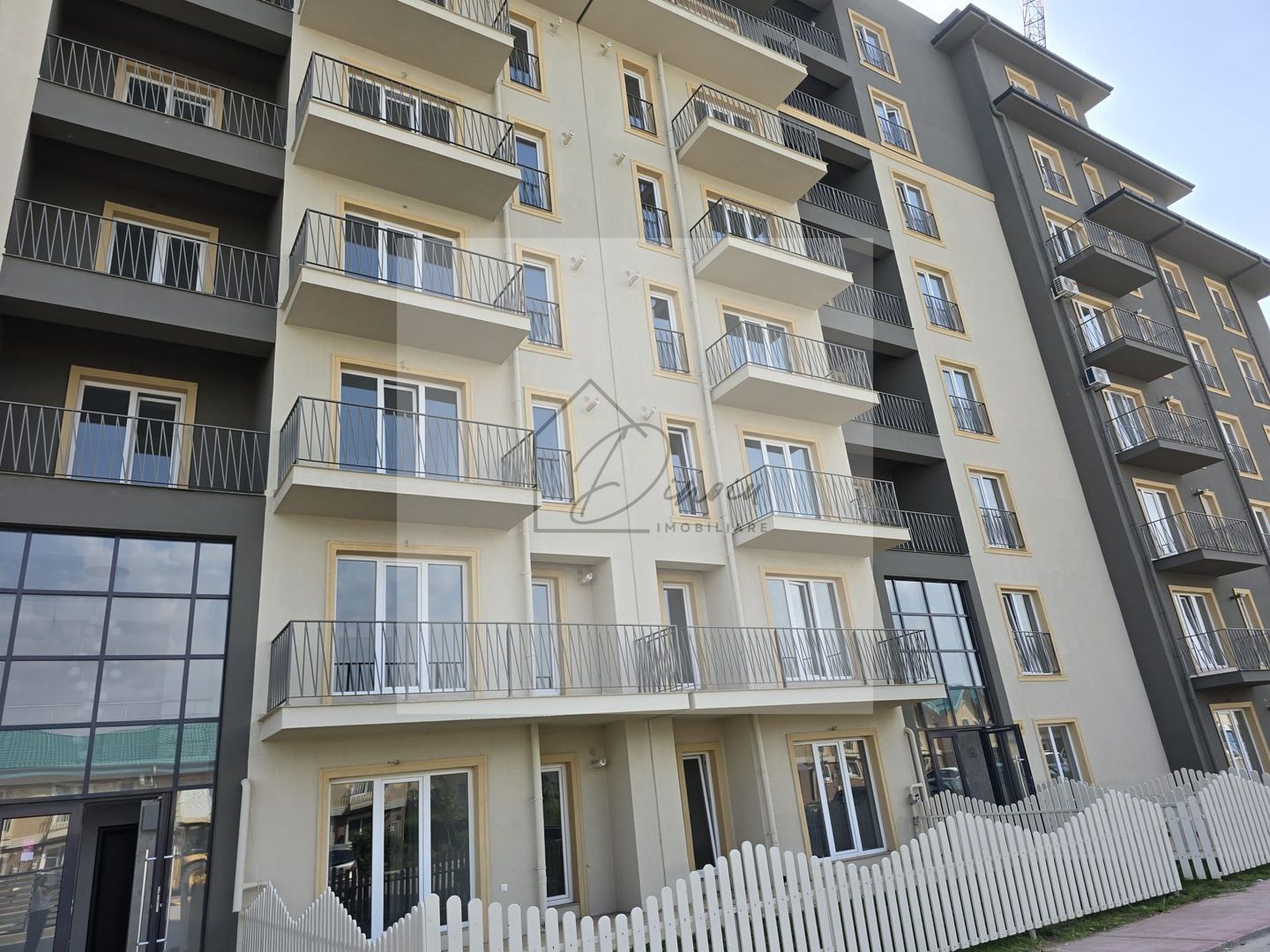 COM 0% I 2 camere COSMOPOLIS I PARCARE INCLUSA I BLOC 2025 - Poză 9