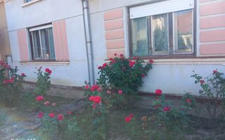 BRASADAS vinde casa 3 cam. zona Unirii teren 550mp. - Poză 2