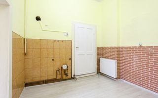 Apartament 2 camere ultracentral, cu loc de parcare - Poză 3
