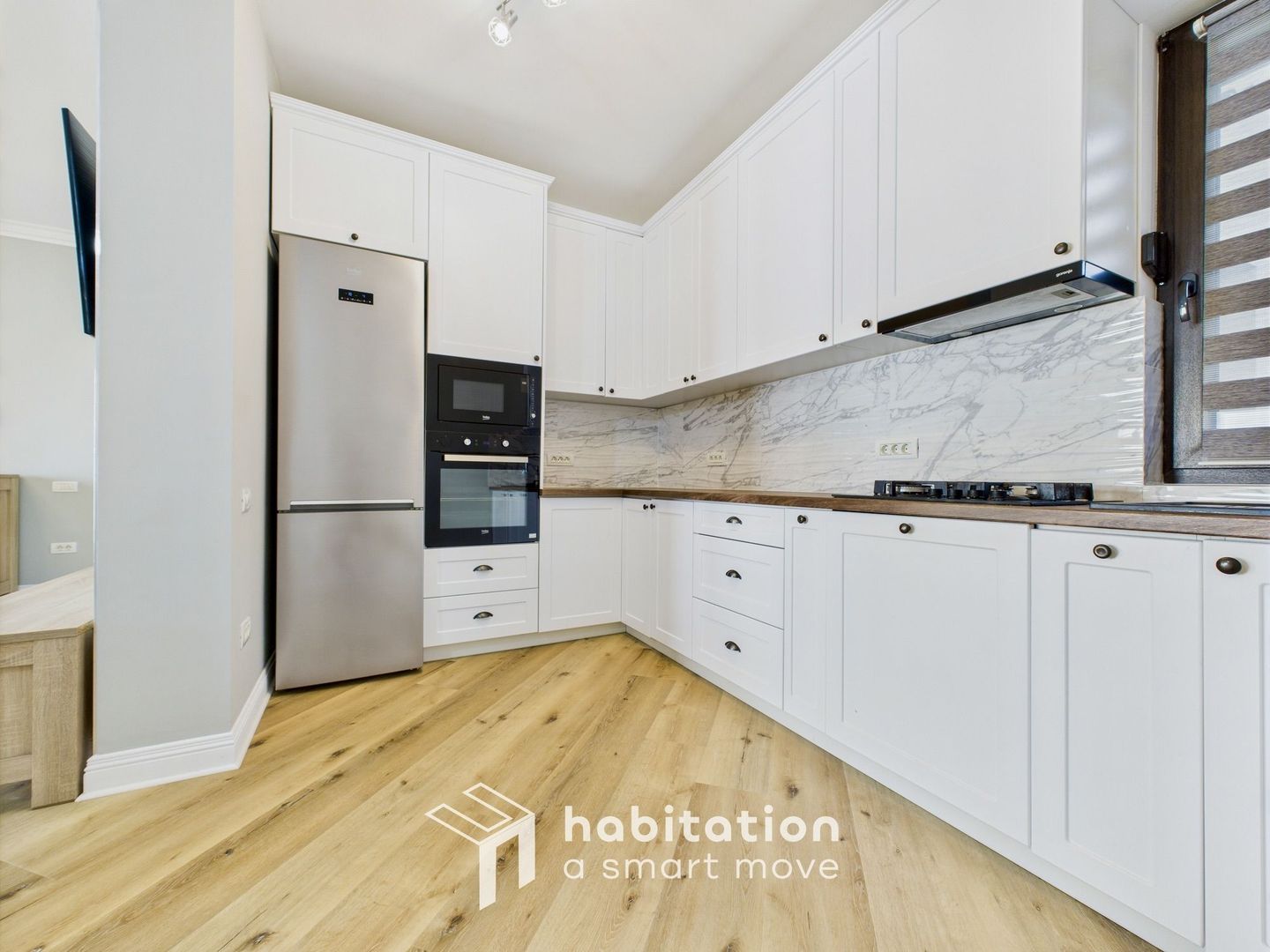 Tur virtual disponibil – duplex modern cu grădină privată și garaj - Poză 13