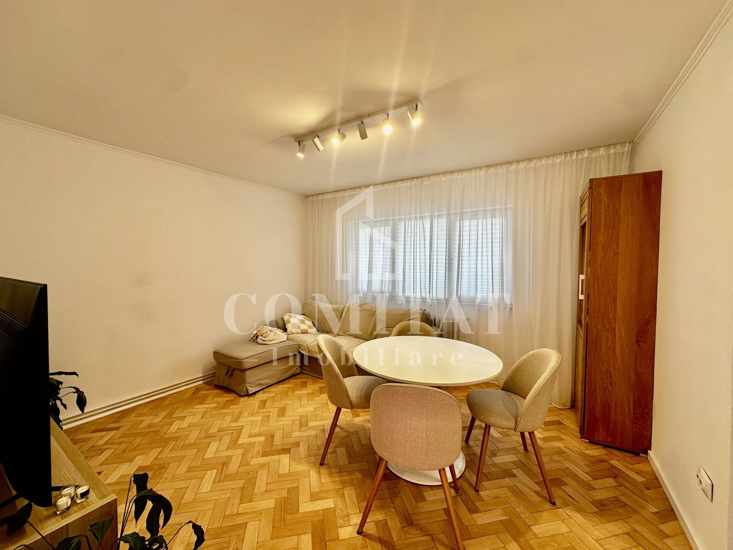 Apartament la etaj intermediar | 3 camere | Zona Big-Manastur - Poză 2
