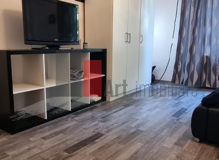 Inchiriere Garsoniera Unirii - Calea Calarasi - Poză 1