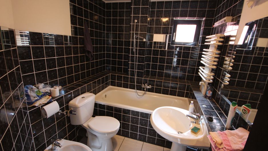 Imobil cu destinatie mixta - Poză 30