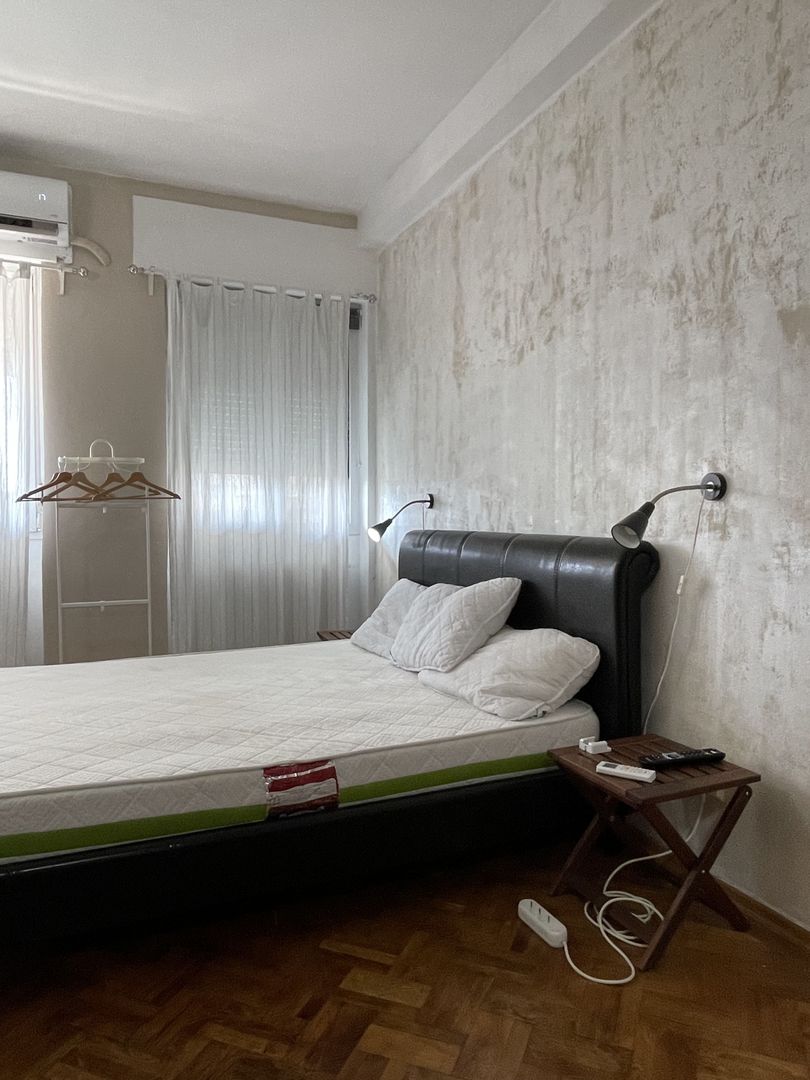 Apartament Calea Victoriei nr 208, risc 1, vedere stradala. - Poză 2