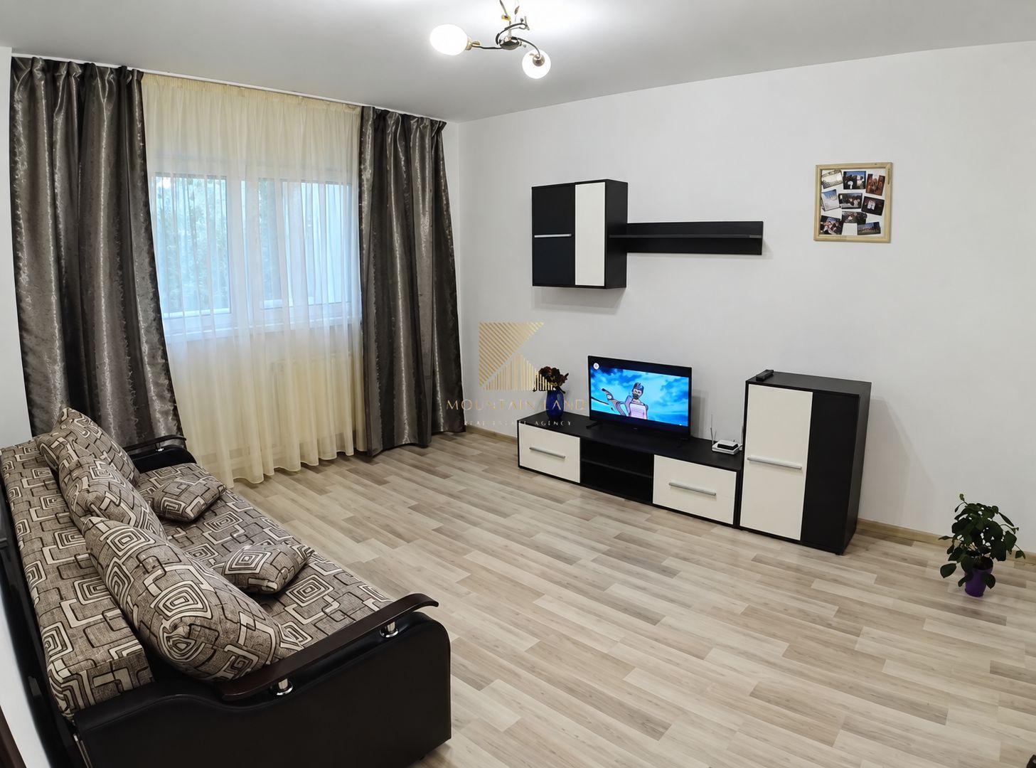 Apartament cu 2 camere, zona Spitalul Județean, Brașov - Poză 4