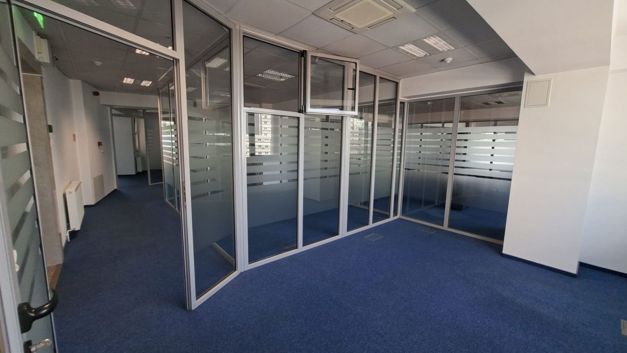 Spațiu Birouri Ultracentral Pitești 265 mp clasa A - Poză 8