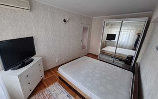 Apartament 3 camere decomandat, 70 mp, etaj 1/8, Bd. Socola – Podu Roș (zona Jumbo – Granit) - Poză 1