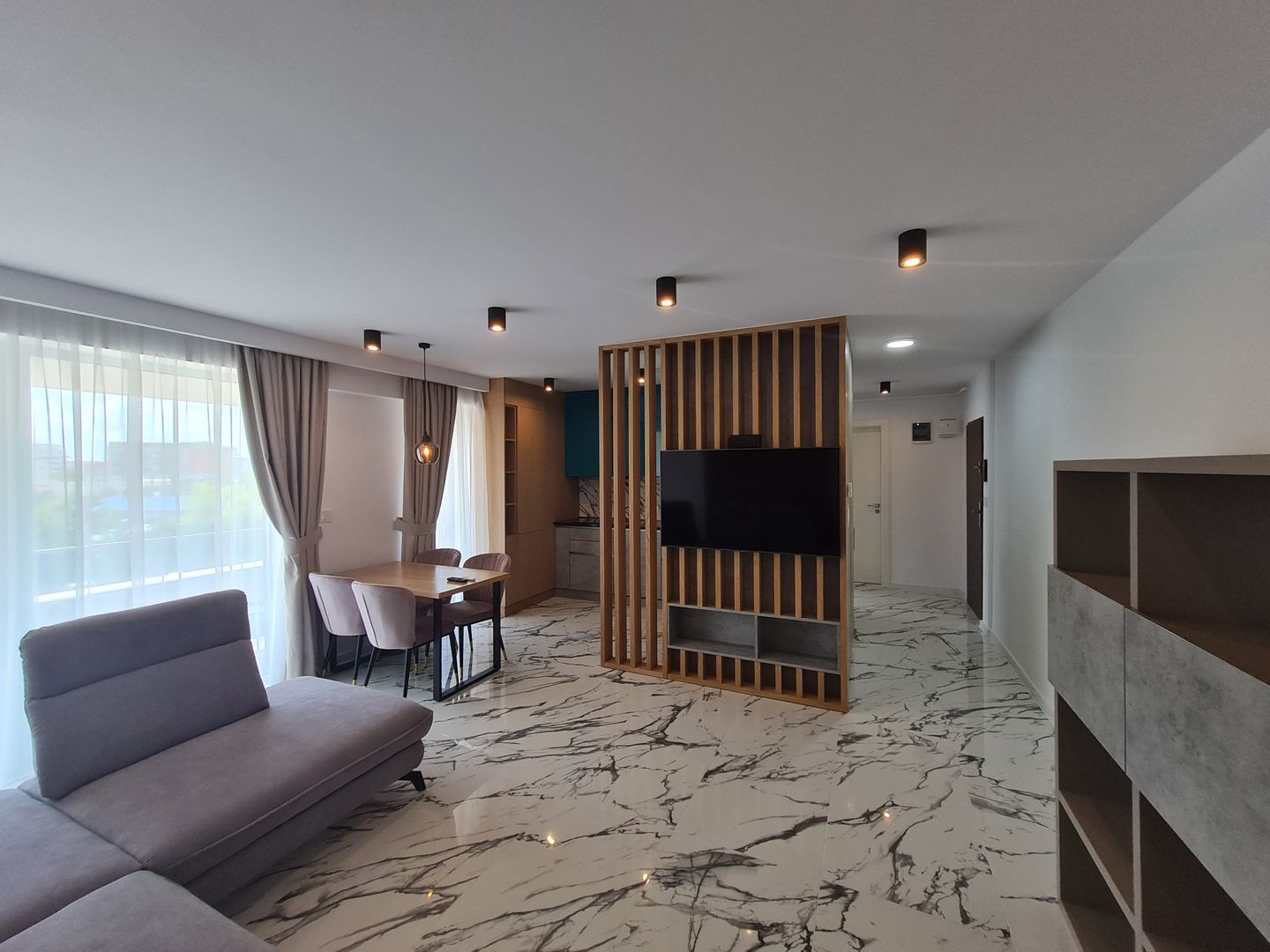 Calitate,prestanta,eleganta.. - Poză 5