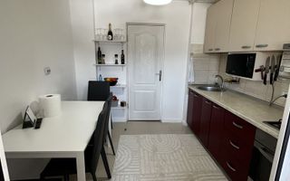 Apartament 3 Camere Metrou Piața Gorjului - Poză 2