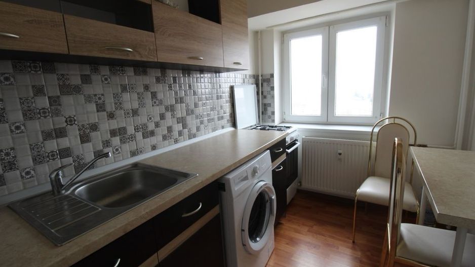 Inchiriez garsoniera Piata Alba Iulia direct proprietar - Poză 4