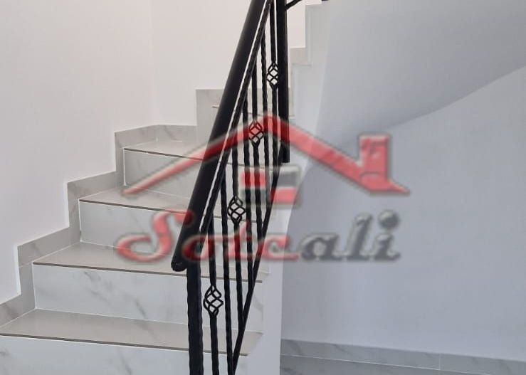 Casă nouă în Cornu – construcție modernă, teren 500 mp - Poză 16
