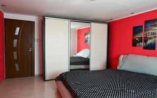 Casa de vanzare | 1.048 Mp teren | Romanesti - Poză 8