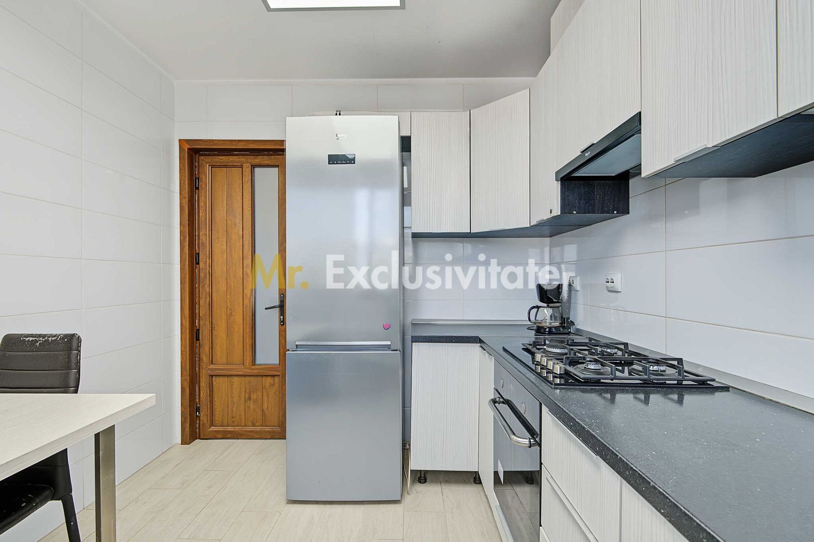 Centru, Teilor | 3 camere decomandat | 2 băi - Poză 24