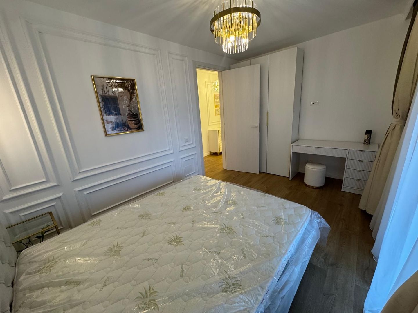 Apartament cu 3 camere de închiriat în Bucuresti - Poză 2