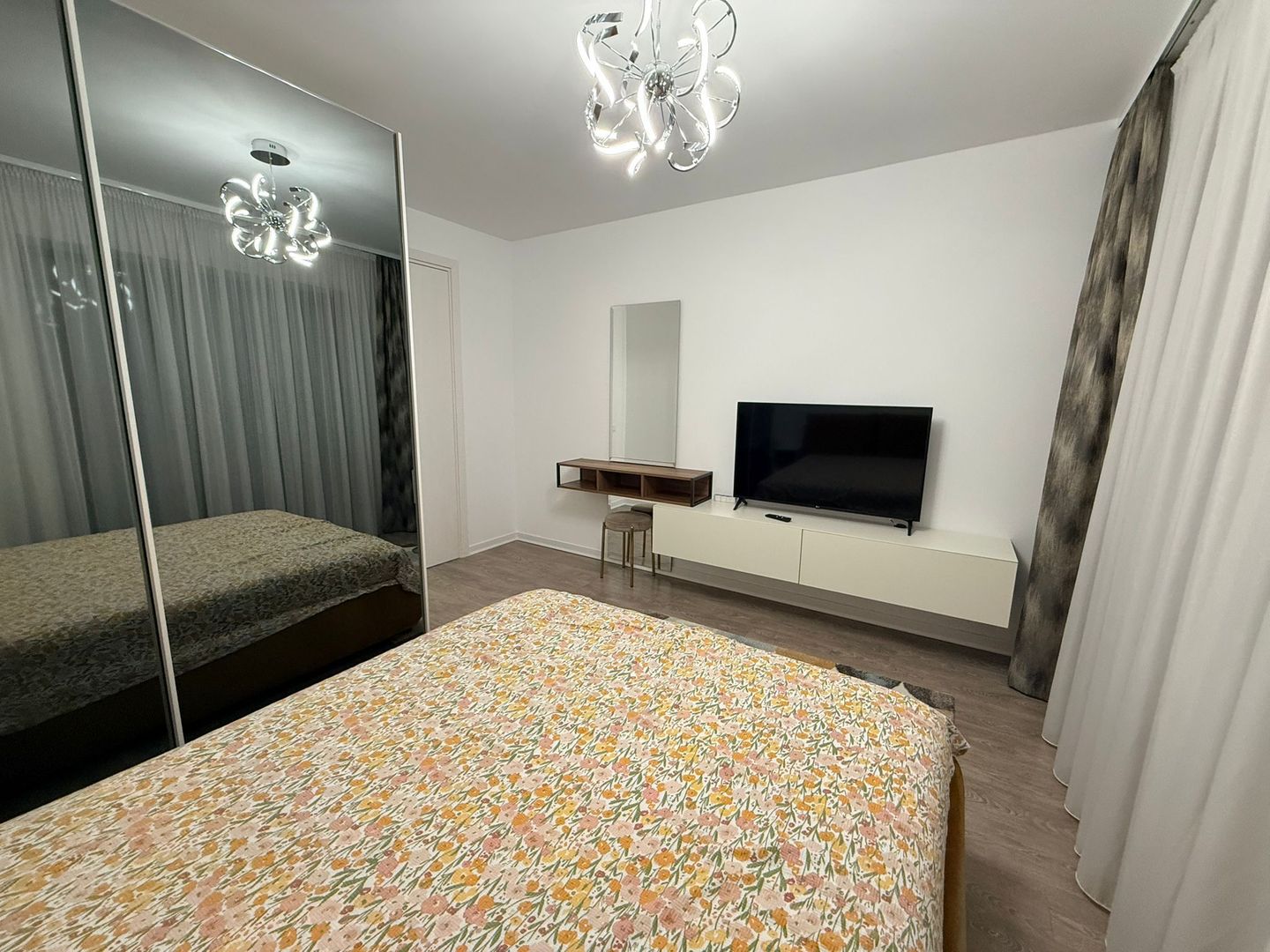 Inchiriere 2 Camere Cloud 9 Residence - Poză 10