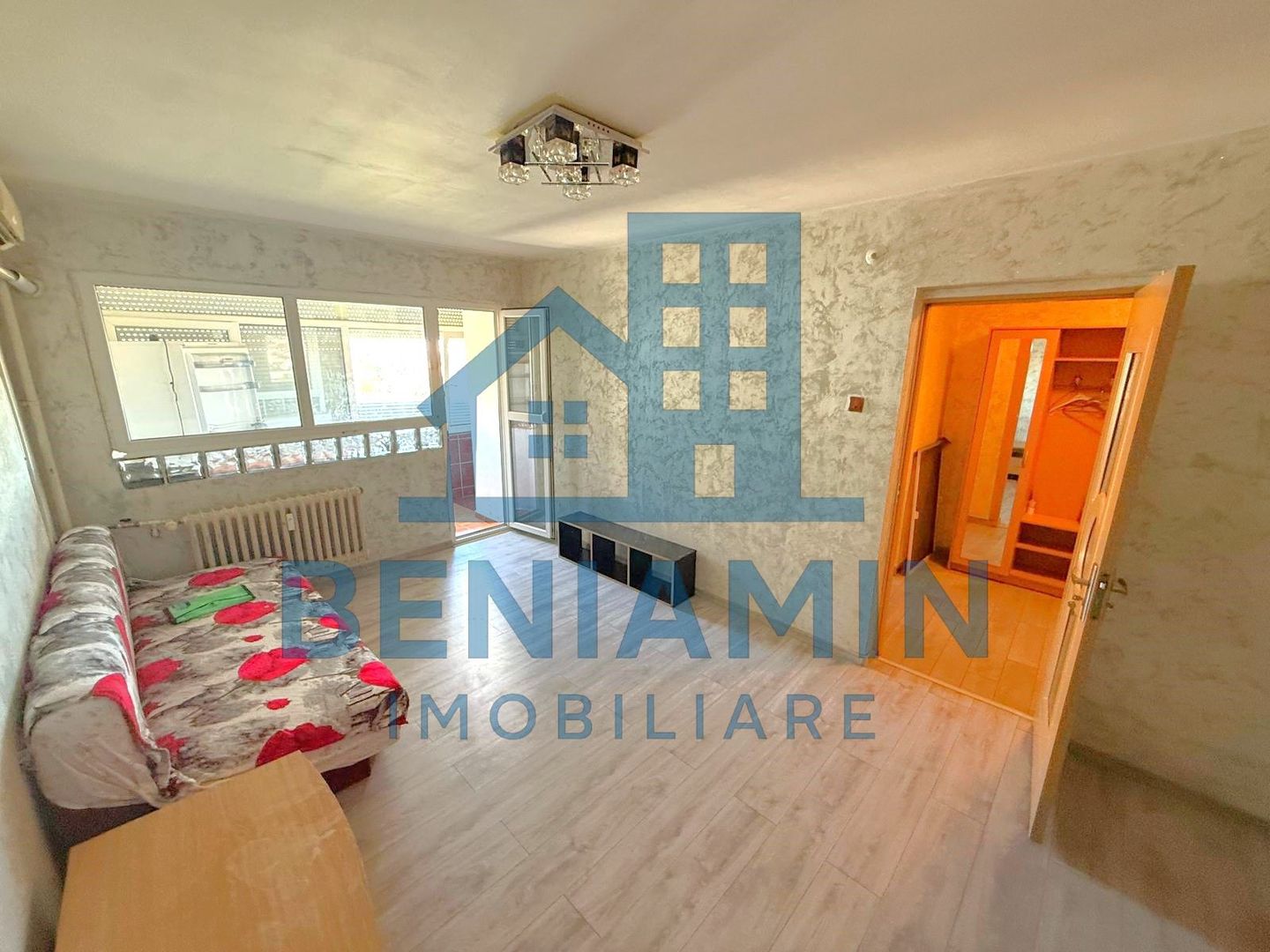 2 Camere-Mobilat-Utilat-Str Henri Coanda-Etaj intermediar-Liber - Poză 2