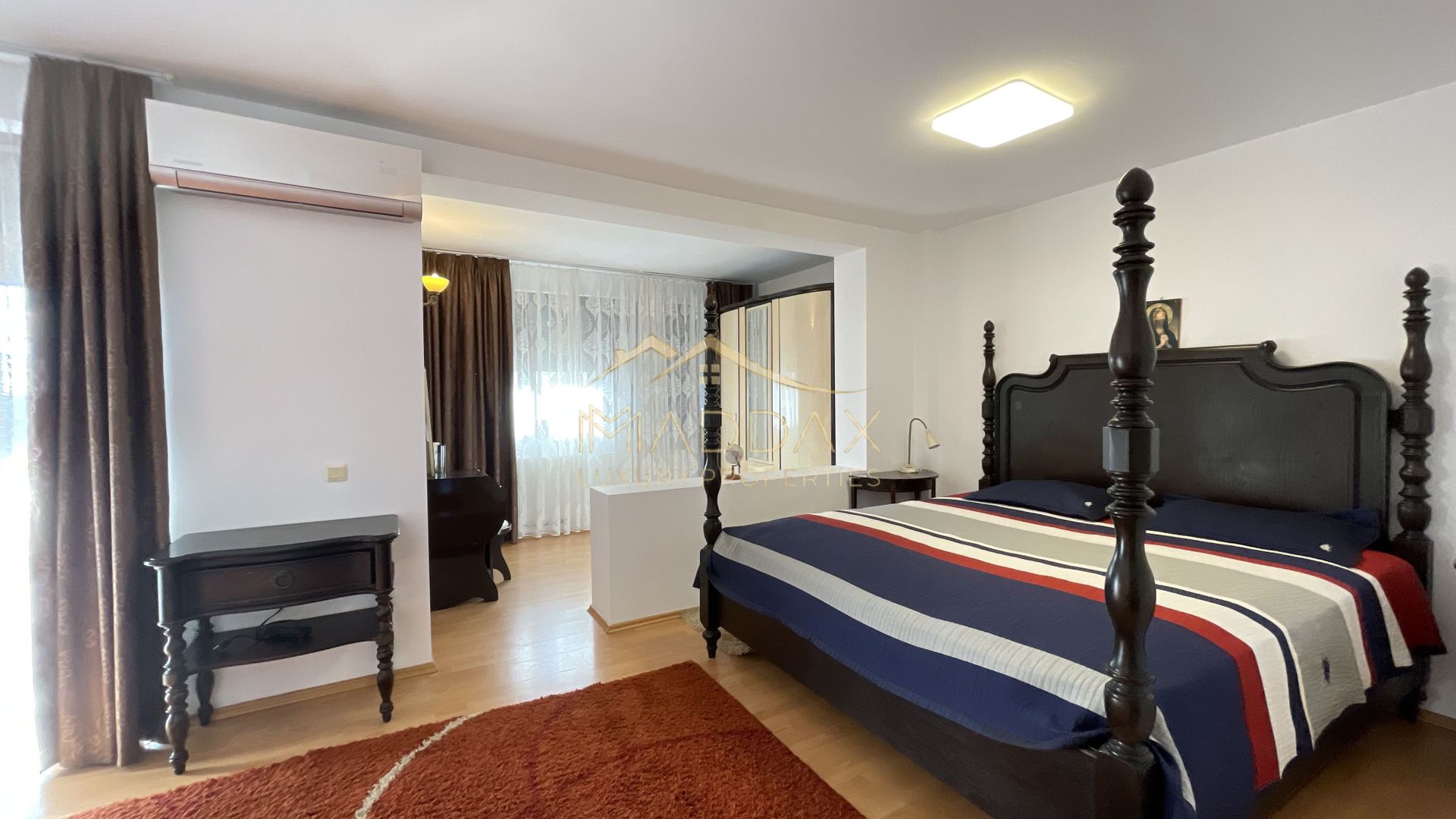 Vila 7 camere**Lake view**Ponton privat**Piscina**Teren 933 MP//Balotesti - Poză 23