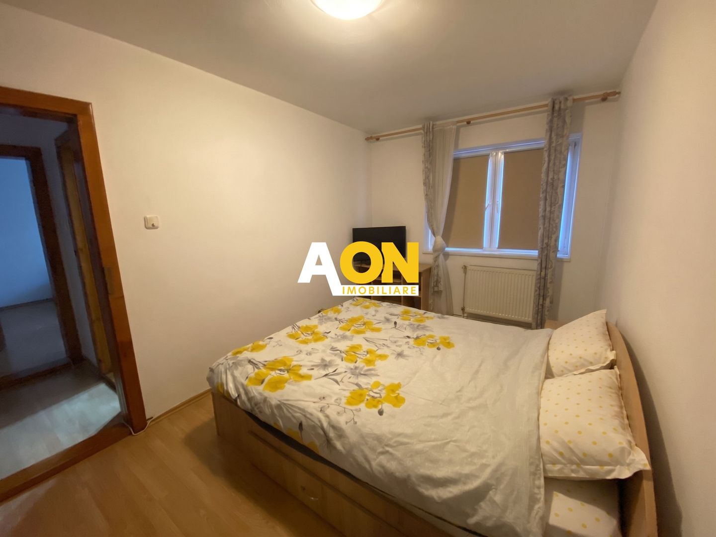 Apartament 2 Camere, Etaj 3, Loc de Parcare, Cetate - Poză 1