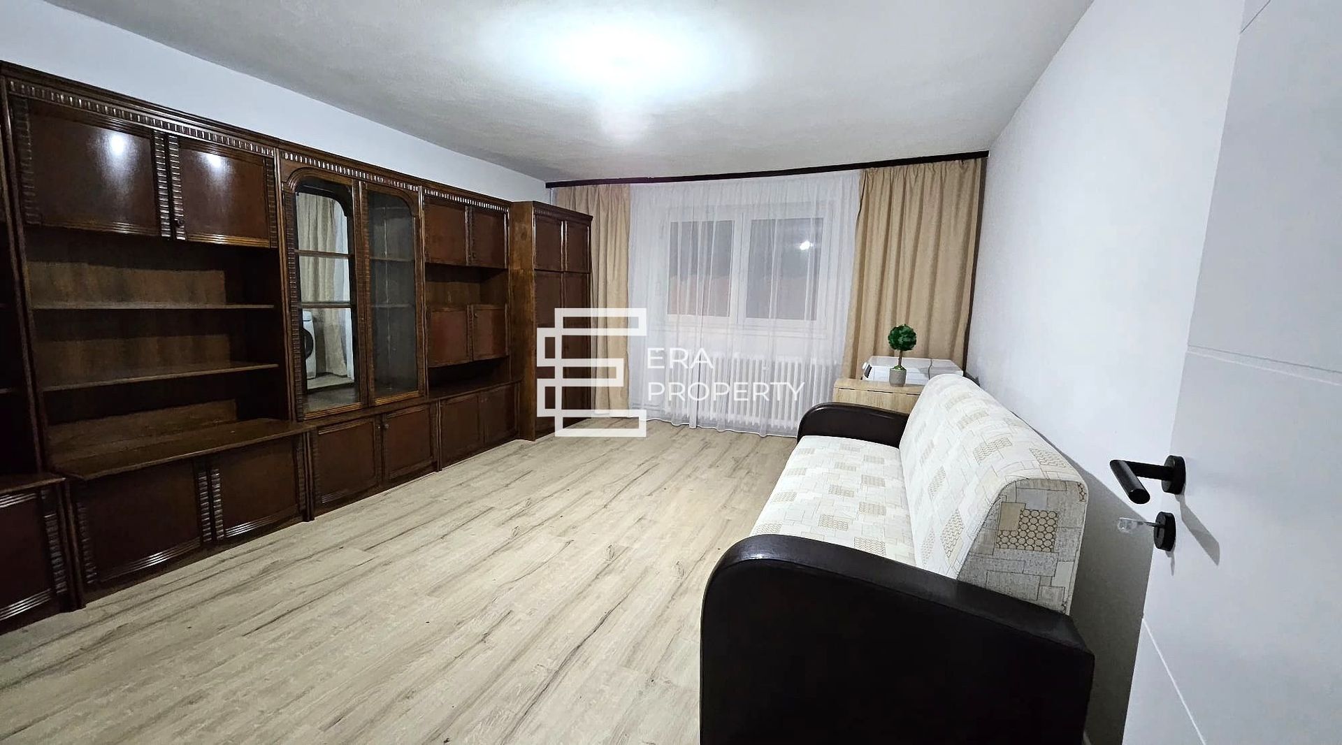 Casa individuala 5 camere/pivnita/garaj/ teren/460mp ,Turnisor/SIBIU - Poză 3