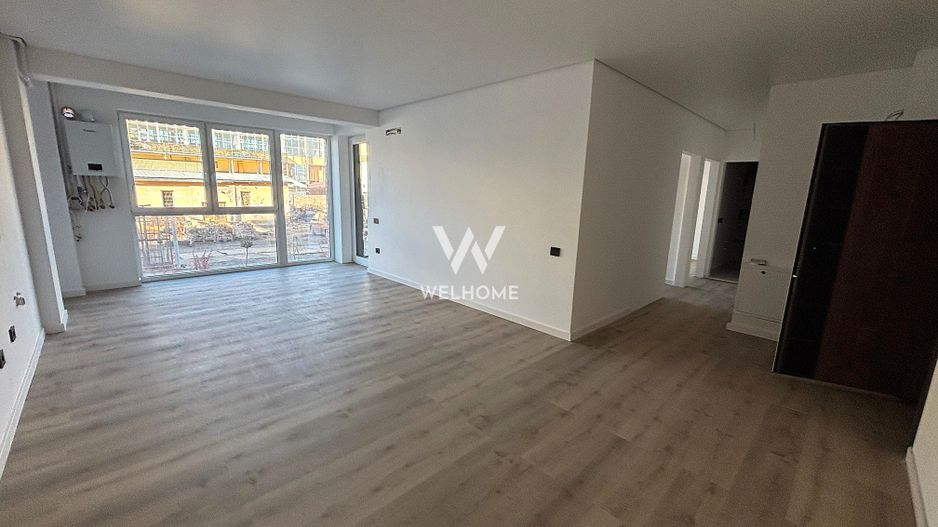 Apartament PREMIUM 3 camere cu GARAJ si boxa - zona Centrala - Poză 6