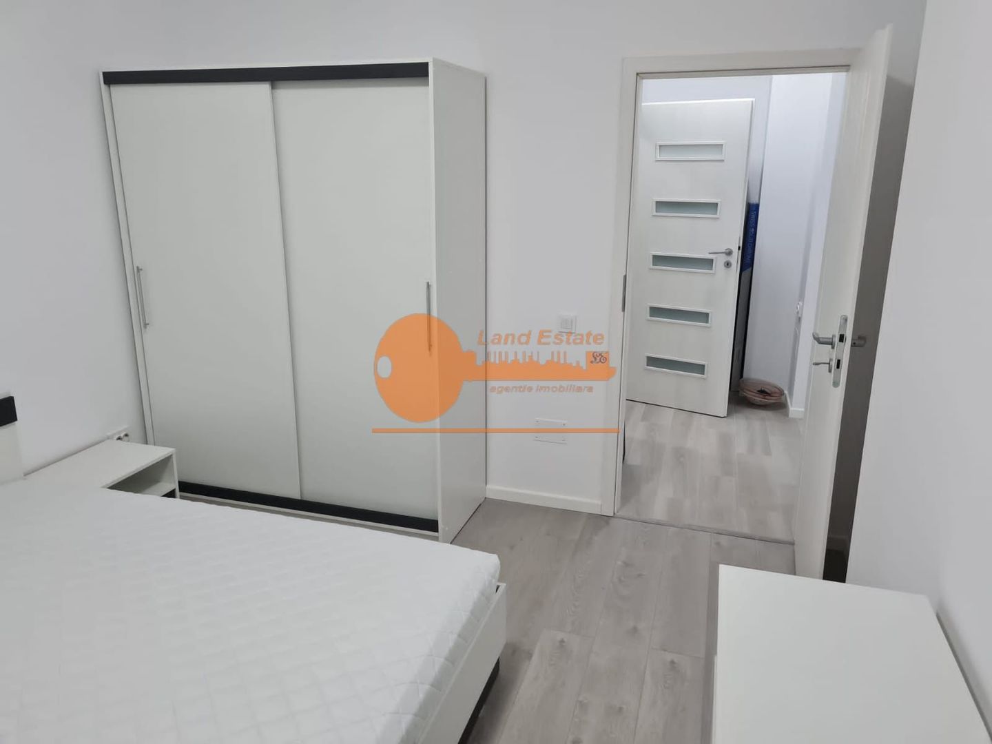 Apartament 2 camere | Lujerului | Curte proprie 25 mp | Parcare inclusă - Poză 5