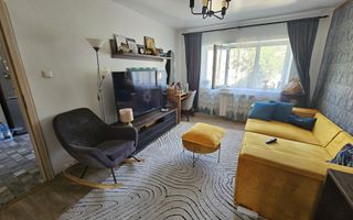 Apartament 4 camere Soarelui etaj 2 - Poză 1