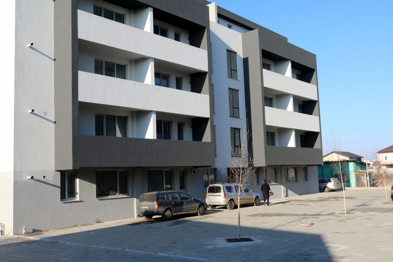 Apartament nou cu parcare - Poză 2