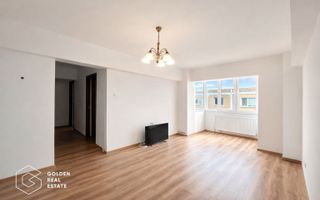 Apartament 3 camere, decomandat, zona Micalaca - Poză 3