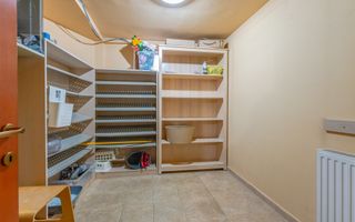 Casă individuală cu 7 camere lângă AFI Mall, ideală pentru birouri sau locuință - Poză 24