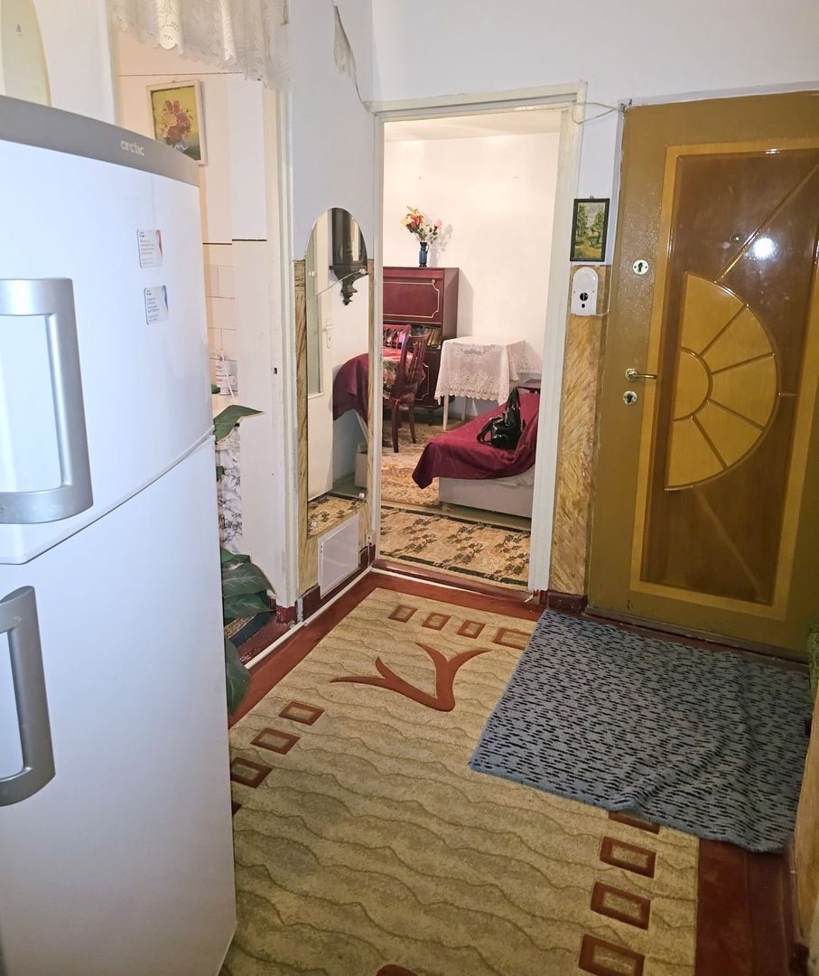 Vanzare - apartament cu 2 camere, Micro 20, J-uri - Poză 8