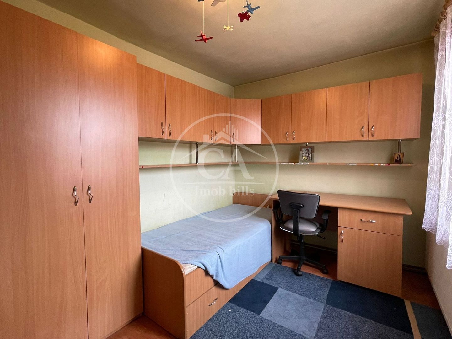 Casa de vânzare cu 8 camere de tip P+E+M in zona Rogerius, Oradea - Poză 21