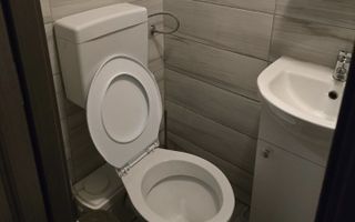 # De vanzare camera cămin 12 mp bularga wc dus,în casa - Poză 5