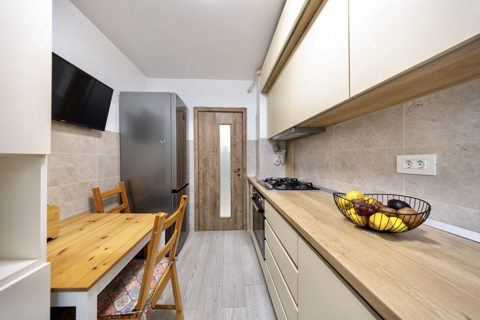 Apartament modern cu 2 camere, Noua, Etaj intermediar - Gata de locuit - Poză 7