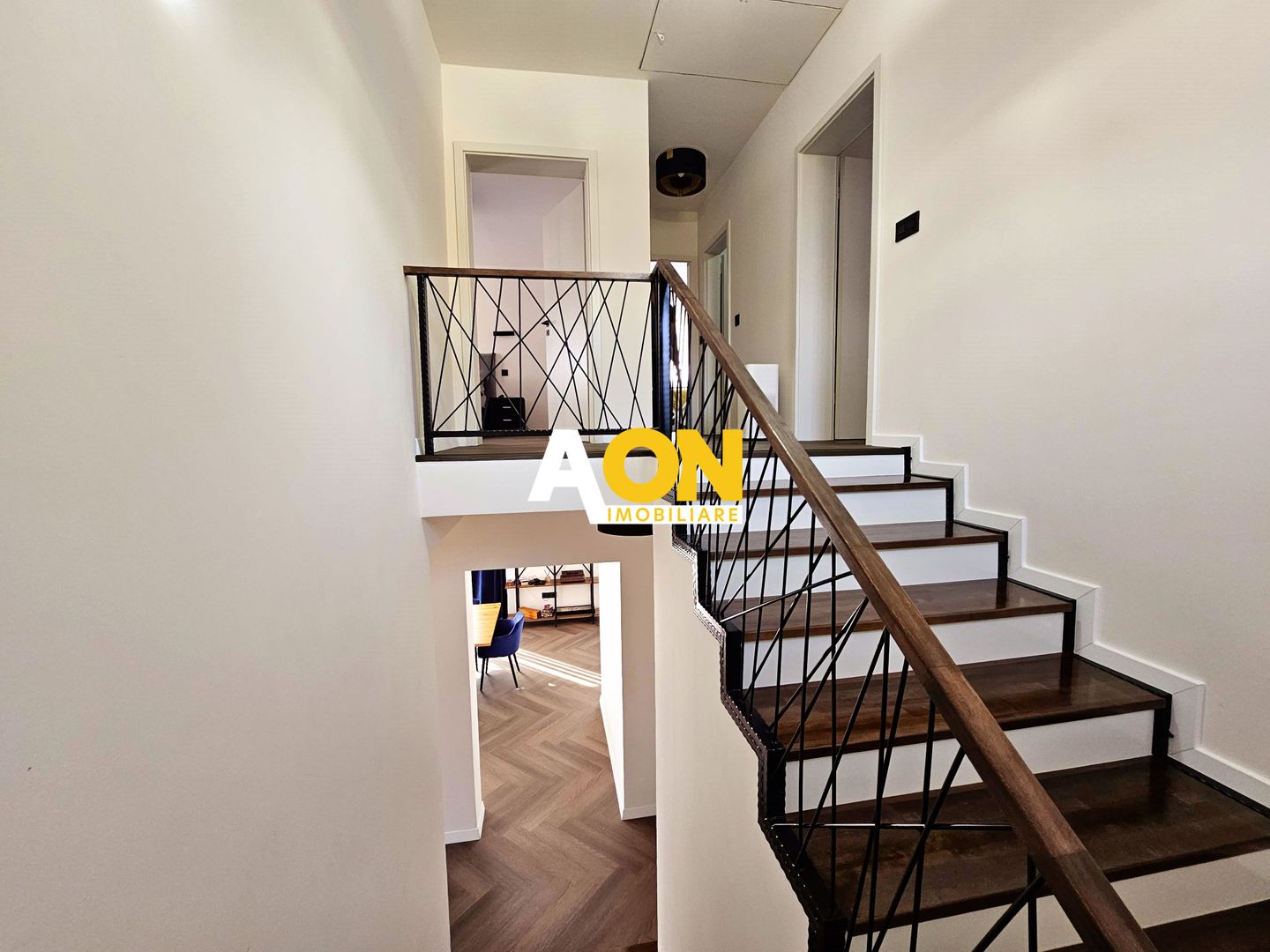 Casa individuala, 4 camere,  405 mp teren, mobilata, utilata, Centru - Poză 9