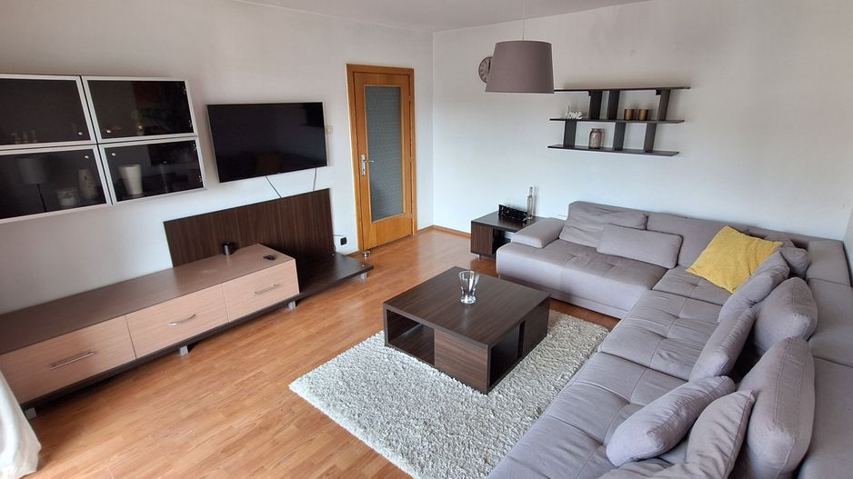 Apartament trei camere - Zona Aradului - Poză 3