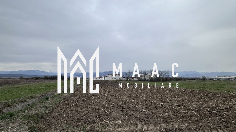 Teren intravilan | 1.530 mp |cu dublă deschidere la drum - Poză 1