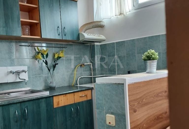 Garsonieră de vânzare în Cluj-Napoca, zona Mănăștur, Piața Flora - Poză 2