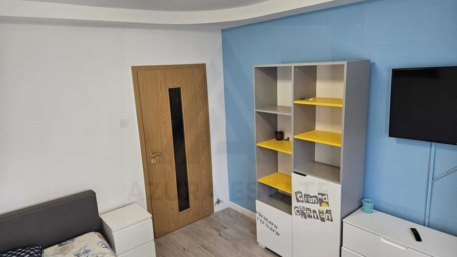 Apartament cochet cu 3 camere  Etaj 1  Lift  Vasile Aaron - Poză 9