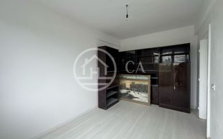 Apartament de vânzare cu 3 camere, Ultracentral Oradea - Poză 1