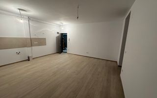 Etaj 1. Langa mijloc de transport. Finisaje la alegere - Poză 4