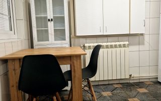 2 camere 60 mp, DECOMANDAT, 1 Mai, vila - Poză 6