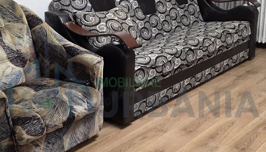 Inchiriez apartament 3 camere decomandat - Poză 3