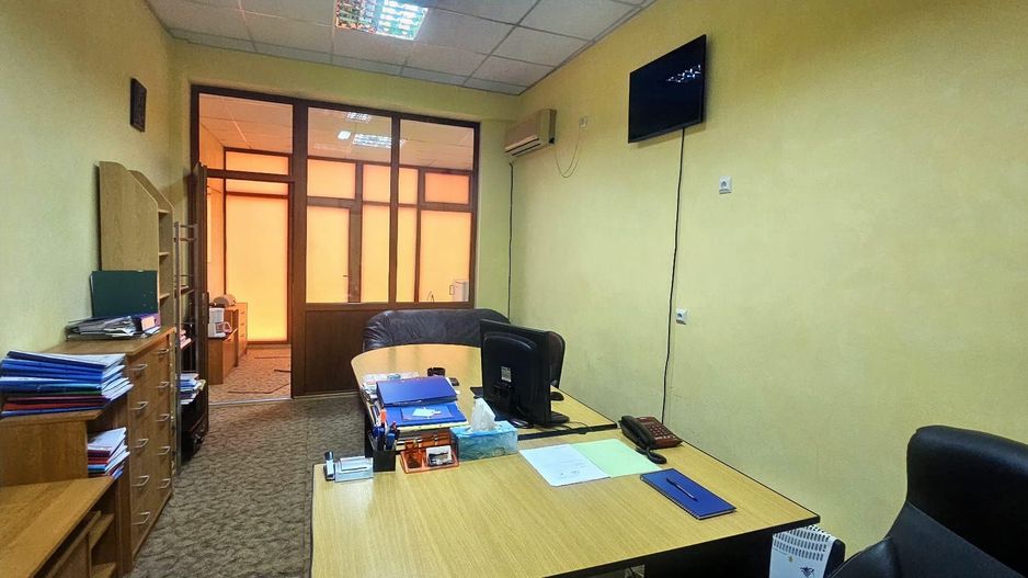 Spatiu comercial de inchiriat – 2 camere, 33 mp,  zona Port - Poză 7