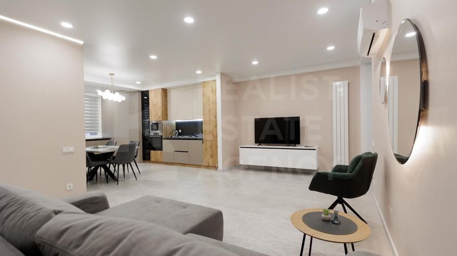 Chirie, apartament, 4 camere, strada Lev Tolstoi, Centru - Poză 18