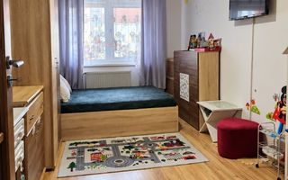 APARTAMENT 3 CAMERE DE VÂNZARE | 68 MP - Poză 2